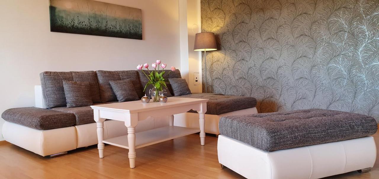 Moderne Ferienwohnung Mit Eigenem Garten Und Traumhaften Blick Wilhelmsthal Ngoại thất bức ảnh