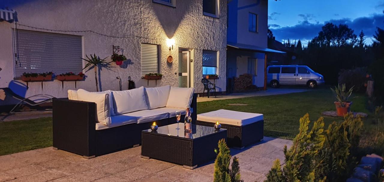 Moderne Ferienwohnung Mit Eigenem Garten Und Traumhaften Blick Wilhelmsthal Ngoại thất bức ảnh
