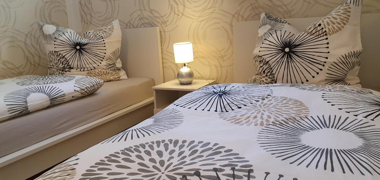 Moderne Ferienwohnung Mit Eigenem Garten Und Traumhaften Blick Wilhelmsthal Ngoại thất bức ảnh